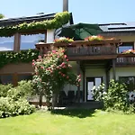 Kreuzbuehl Appartement *